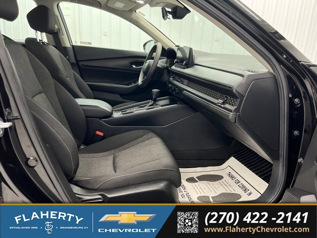 Used 2024 Honda Accord EX image 15