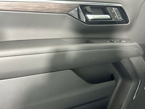 New 2026 Chevrolet Suburban LT w/ Comfort Package image 79