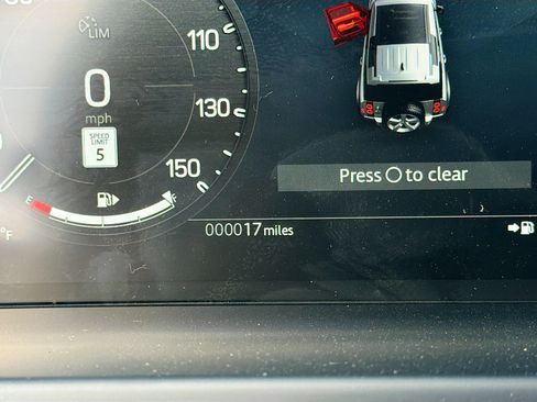 New 2026 Land Rover Defender 110 X-Dynamic SE image 40