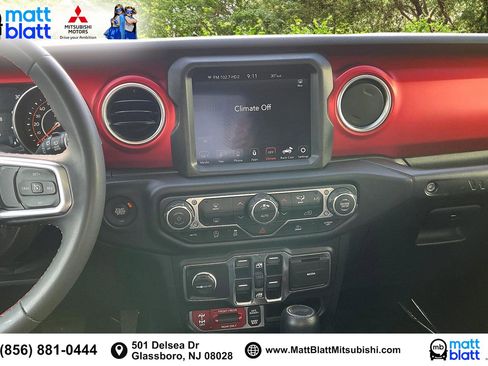 Used 2023 Jeep Wrangler Rubicon image 7