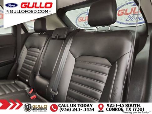 Used 2021 Ford Edge SEL w/ Convenience Package image 14