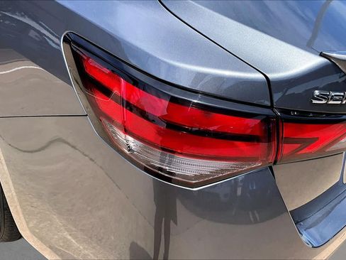 Certified 2025 Nissan Sentra SR FWD image 26