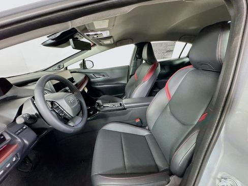 New 2026 Toyota Prius Plug-In Hybrid image 10