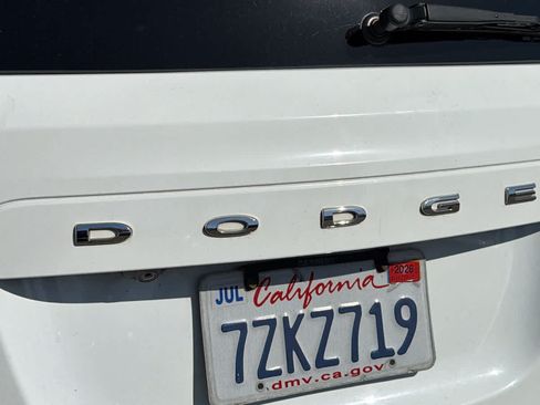 Used 2014 Dodge Grand Caravan SXT FWD image 9