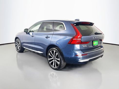 Used 2023 Volvo XC60 B5 Ultimate w/ Protection Package Premier FWD image 7