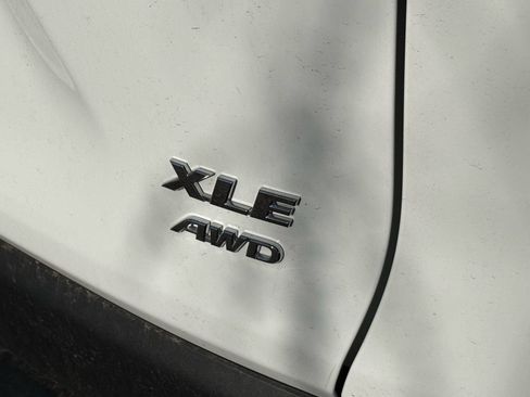 Used 2025 Toyota RAV4 XLE AWD/4WD image 11