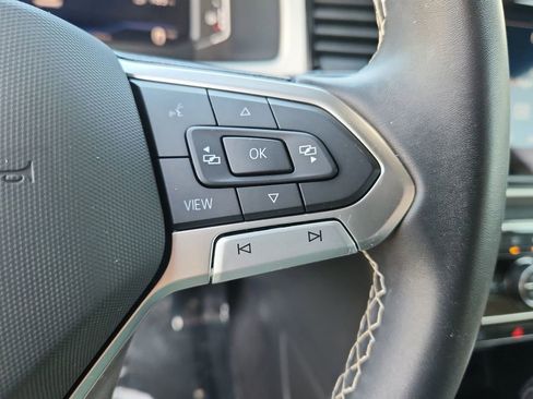 Used 2023 Volkswagen Atlas Cross Sport SE w/ Black Wheel Package image 24