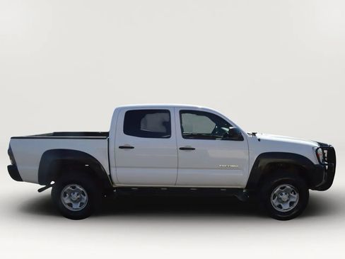 Used 2013 Toyota Tacoma 4x4 Double Cab w/ Convenience Pkg image 11