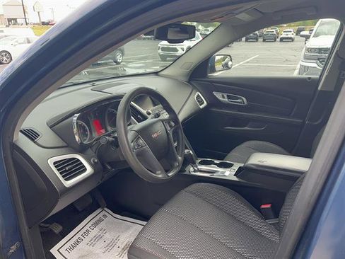 Used 2017 GMC Terrain SLE FWD image 10