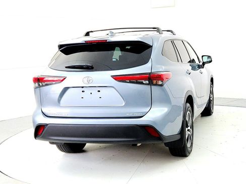 Certified 2020 Toyota Highlander XLE image 5