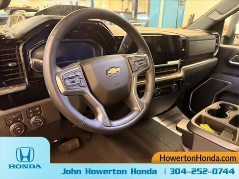 Used 2025 Chevrolet Silverado 3500 LT w/ All Star Edition image 17