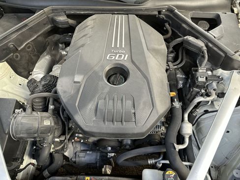Used 2019 Kia Stinger image 17