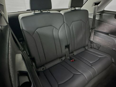 Used 2023 Audi Q7 3.0T Premium Plus image 10