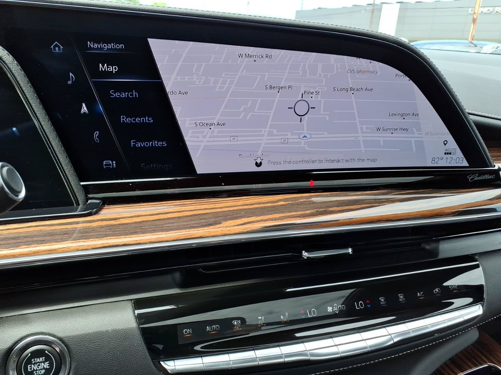 Certified 2023 Cadillac Escalade Premium Luxury w/ LPO, Floor Liner Package AWD/4WD image 32