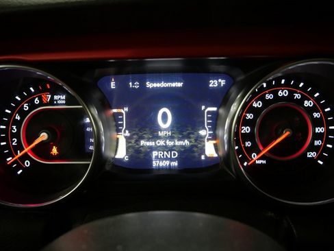 Used 2021 Jeep Wrangler Unlimited Rubicon w/ Xtreme Recon 35" Tire Package image 16