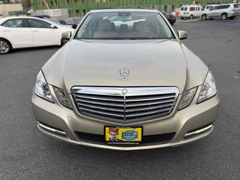 Used 2012 Mercedes-Benz E 350 Sedan image 2