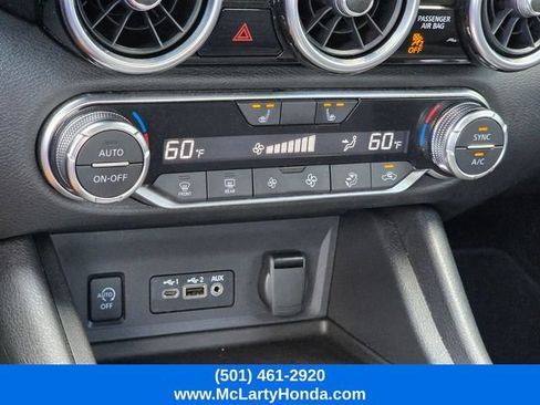 Used 2025 Nissan Sentra SR FWD image 24