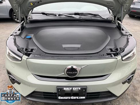 Used 2023 Volvo C40 P8 Recharge Ultimate AWD/4WD image 11