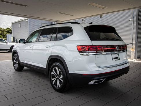 New 2026 Volkswagen Atlas SE FWD image 14