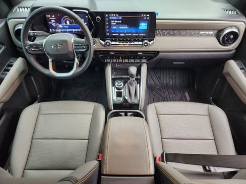 Used 2025 Chevrolet Colorado ZR2 image 26