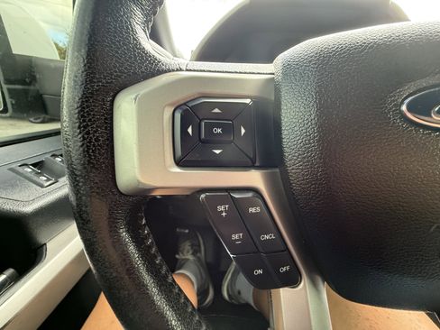 Used 2015 Ford F150 Lariat w/ Equipment Group 502A Luxury image 24