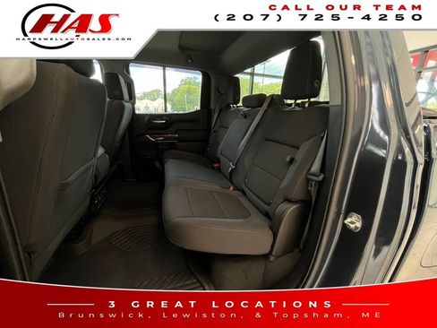 Used 2022 Chevrolet Silverado 1500 RST w/ Z71 Off-Road Package AWD/4WD image 12