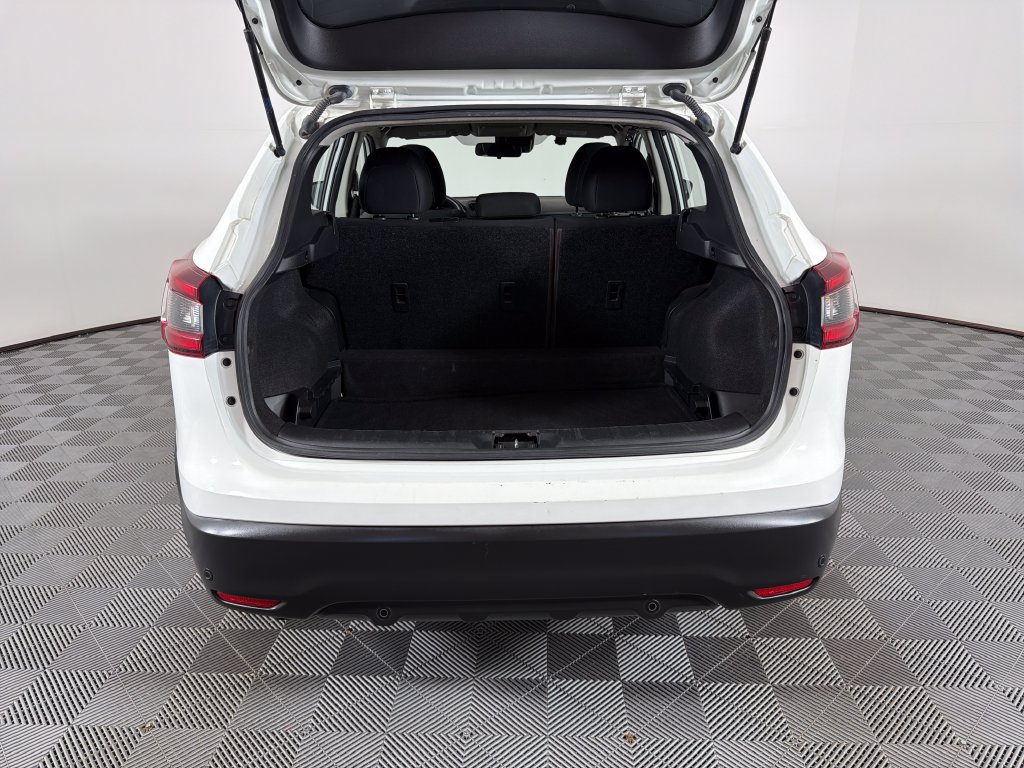 Used 2021 Nissan Rogue Sport S AWD/4WD image 22