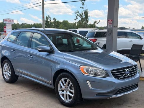 Used 2017 Volvo XC60 T5 FWD image 7