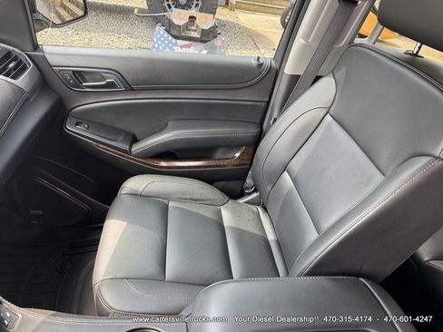 Used 2016 Chevrolet Suburban LT AWD/4WD image 17