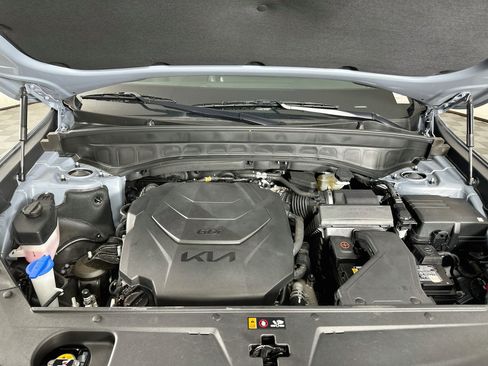 Used 2025 Kia Telluride S FWD image 36