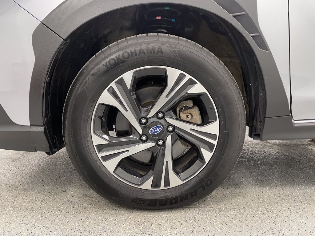 Used 2025 Subaru Crosstrek 2.5i Premium AWD/4WD image 5