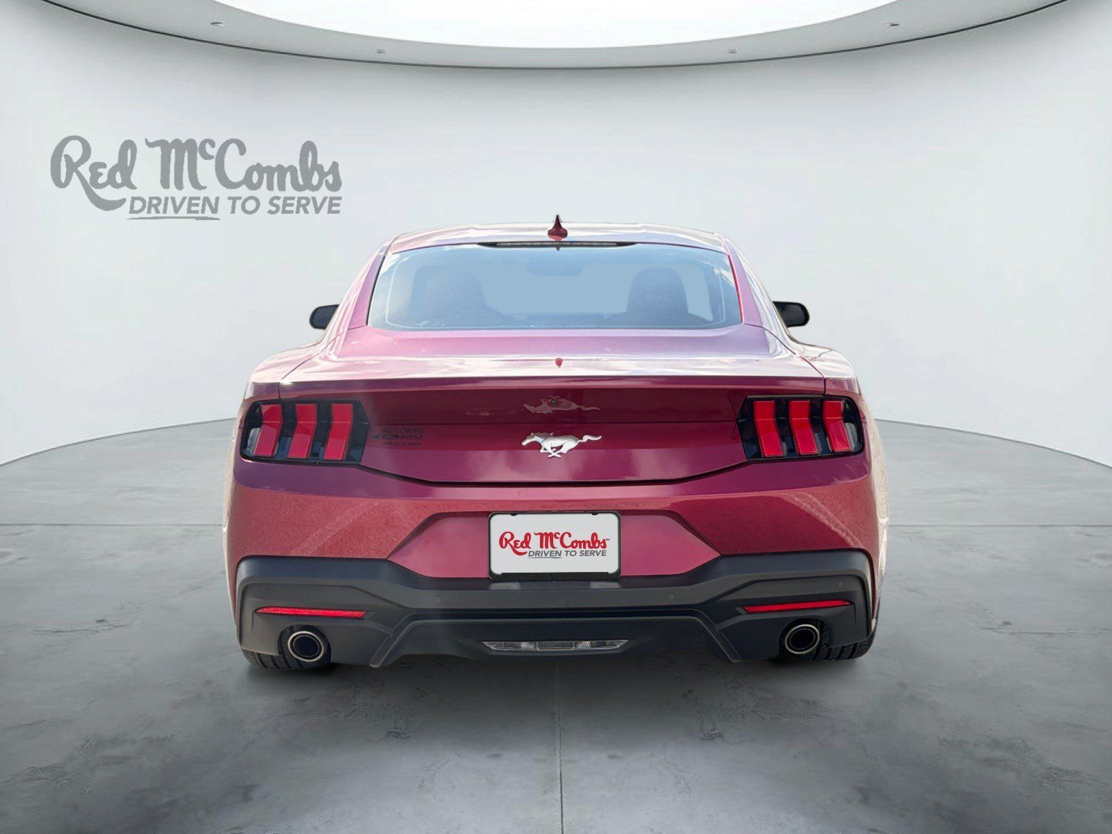 Used 2025 Ford Mustang Coupe RWD image 6