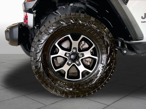 Used 2020 Jeep Wrangler Unlimited Rubicon AWD/4WD image 10