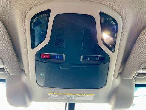 Used 2020 Subaru Legacy Limited image 29