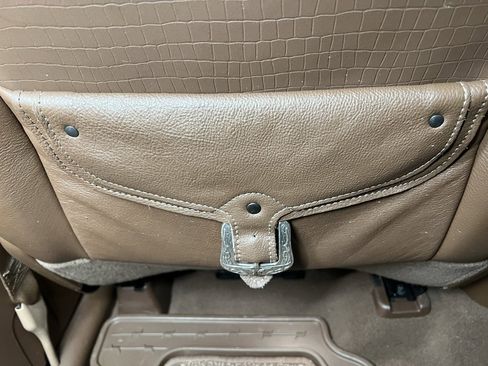 Used 2019 RAM 1500 Laramie Longhorn image 24