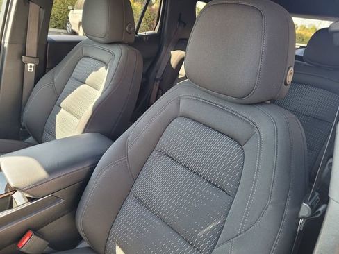 Used 2025 Chevrolet Equinox LT image 11