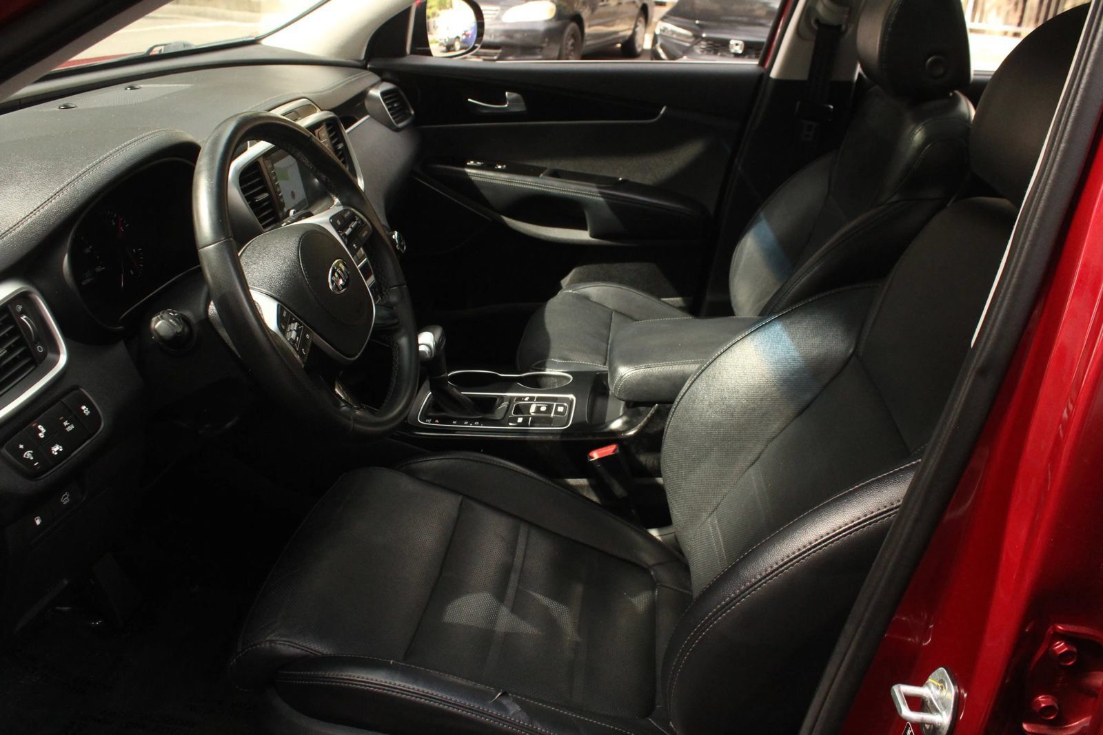 Used 2019 Kia Sorento SX FWD image 14