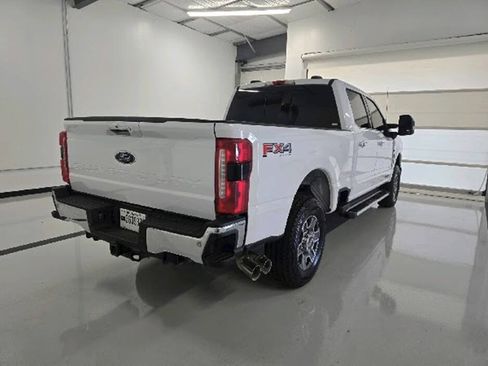 Used 2023 Ford F250 Lariat w/ Chrome Package AWD/4WD image 8