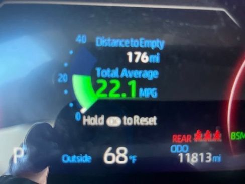 Used 2024 Toyota RAV4 XLE w/ Convenience Package AWD/4WD image 7