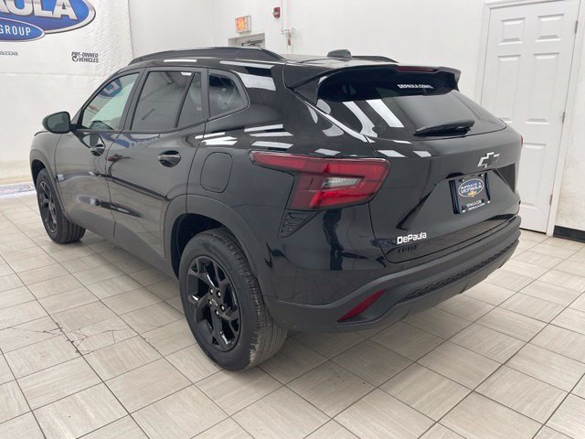 New 2026 Chevrolet Trax LT w/ Driver Confidence Package FWD image 16