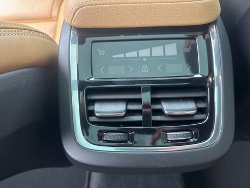 Used 2021 Volvo XC60 T5 Inscription w/ Advanced Package image 24