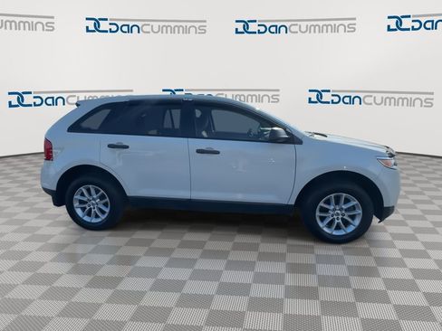 Used 2013 Ford Edge SE image 9
