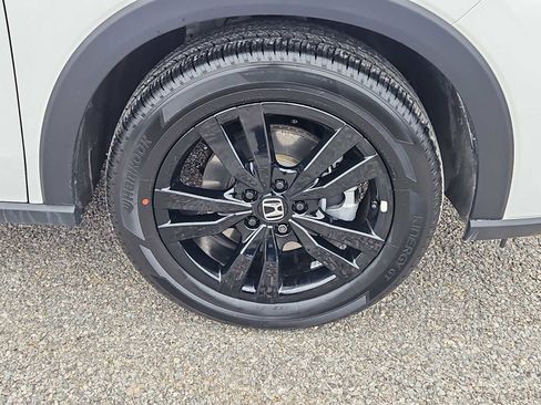 Certified 2026 Honda HR-V Sport image 10