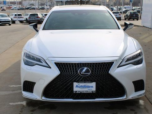 Used 2021 Lexus LS 500h image 2