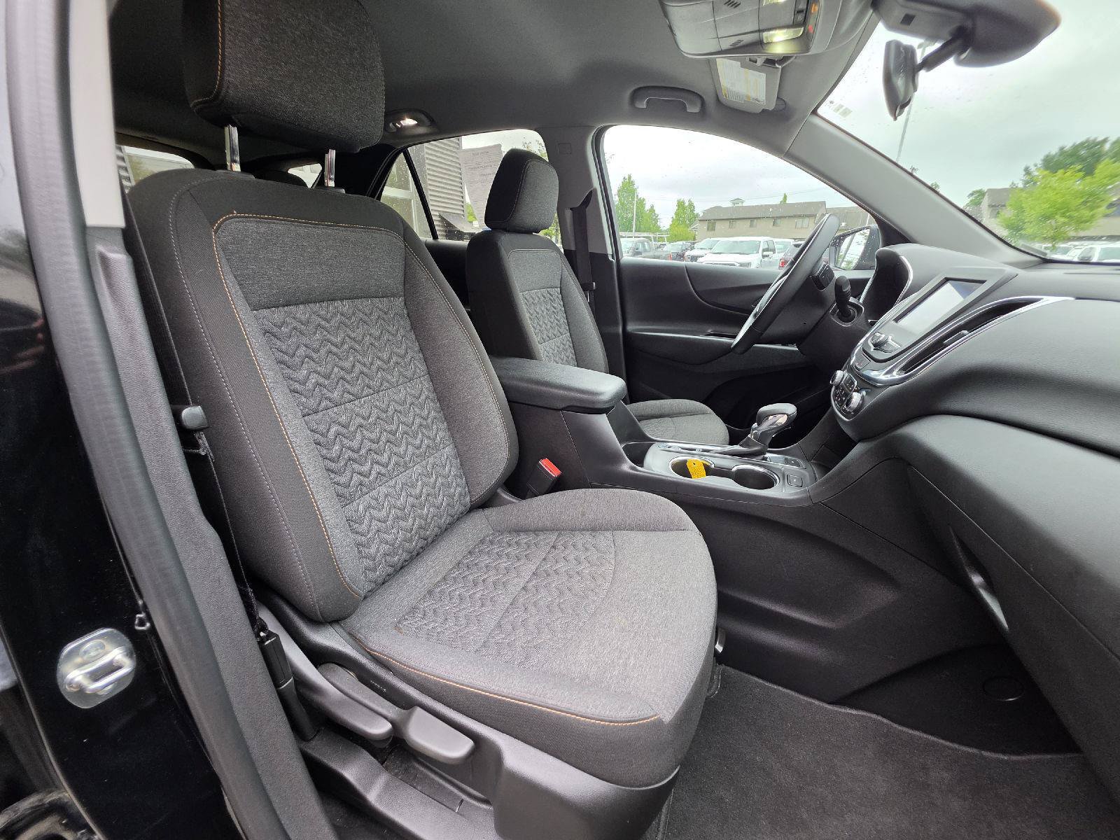 Used 2024 Chevrolet Equinox LT AWD/4WD image 15