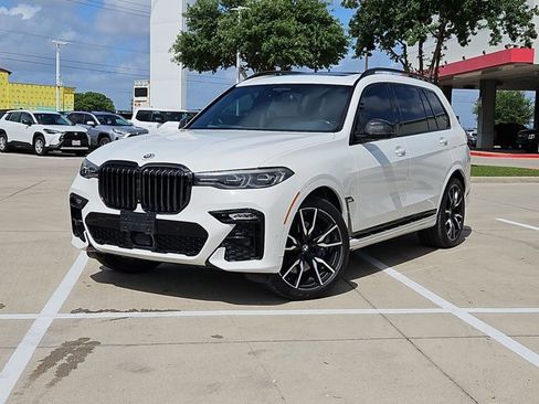 Used 2022 BMW X7 xDrive40i w/ M Sport Package image 1