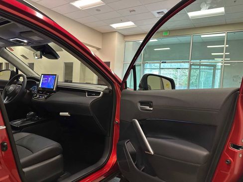 New 2026 Toyota Corolla Cross XLE image 28