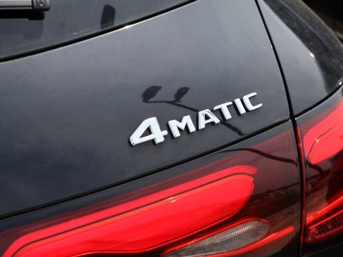 Certified 2023 Mercedes-Benz GLC 300 4MATIC image 16