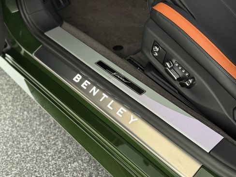 Used 2025 Bentley Continental GT Speed image 17