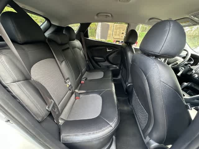 Used 2011 Hyundai Tucson GLS AWD/4WD image 20